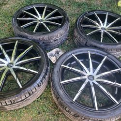 Wheels And Tires  305/35/24 Lexiani Rims 