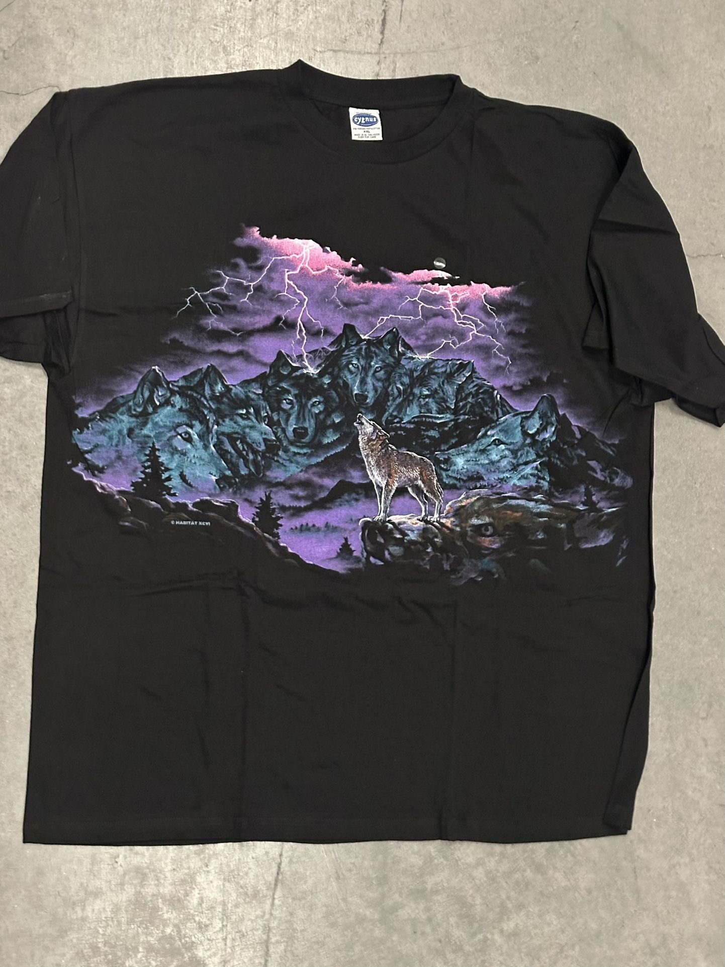 Vintage 90s Grey Wolf Thunder Landscape Animal Nature T shirt Double Sided New