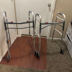 Adults Walker 20$ For Each 