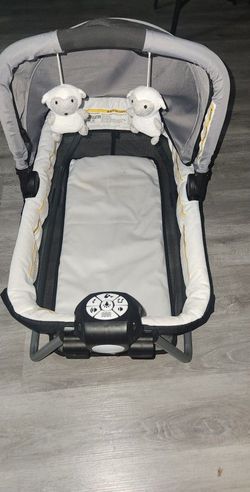 Baby Musical   Bassinet 