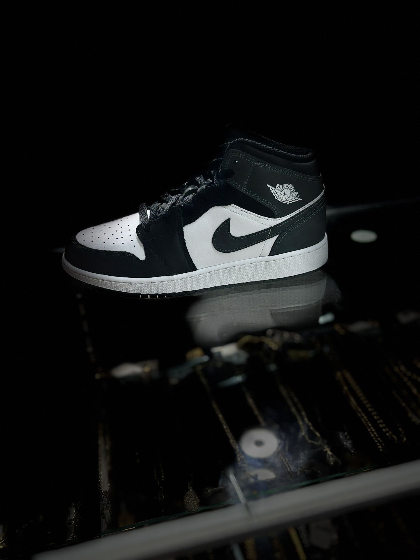 Jordan 1