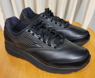 Brooks Addiction Walker 2 Women's Black Shoes Sneakers Size 7.5 M / NEW