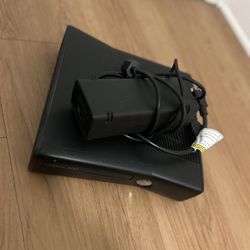 Xbox 360 90$