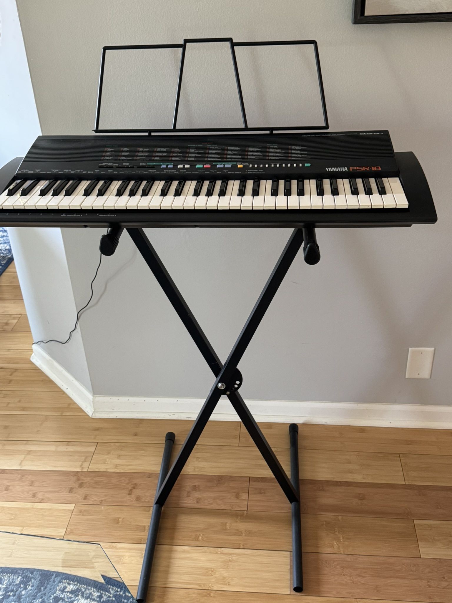 Yamaha Piano Keyboard