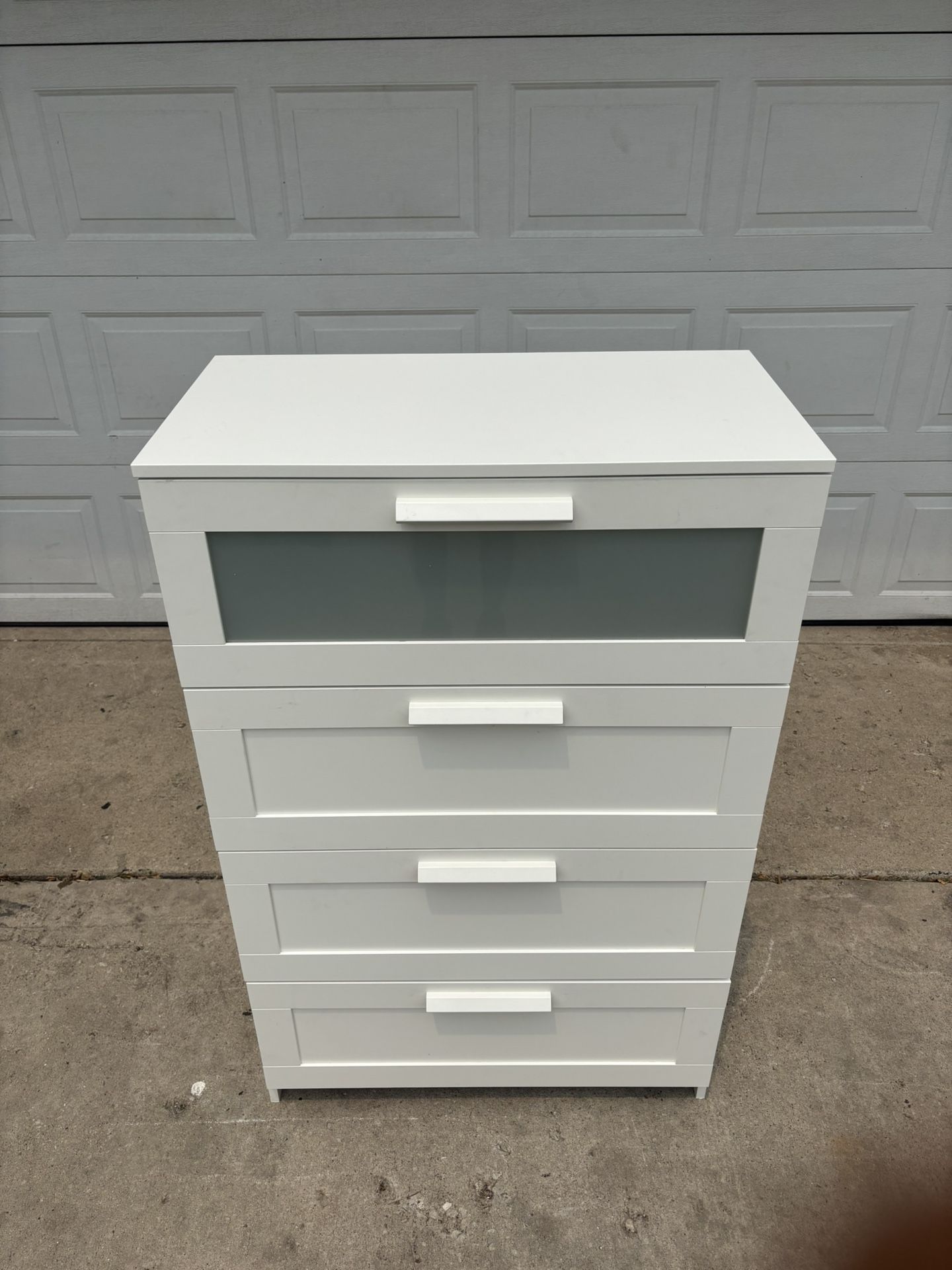 ‼️IKEA BRIMNES 4 DRAWER DRESSER FOR SALE 175$ OR BEST OFFER‼️