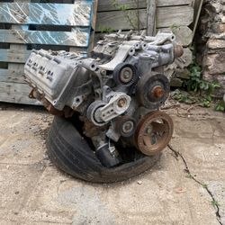 04 5.7 L Hemi 