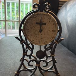 Howard Miller, Clock 