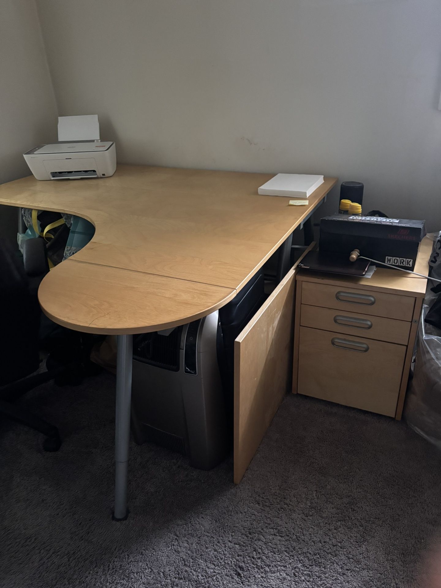 Desk, File Cbinet And Chair — Great Condition