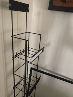 Metal display rack