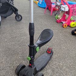 2-in-1 adjustable kick three 3 wheel scooter