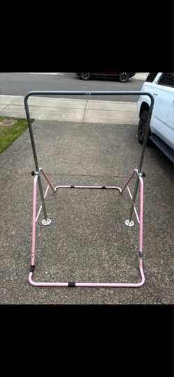 Kids gymnastics bar