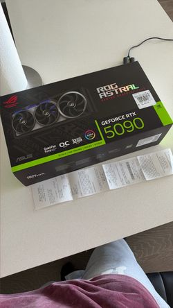 ROG ASTRAL 5090