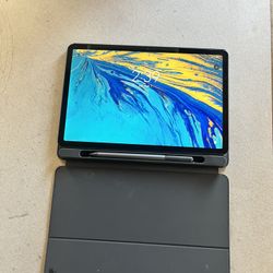 Lenovo Tab M