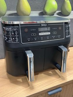 Ninja air fryer like new