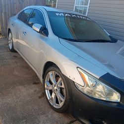 2012 Nissan Maxima