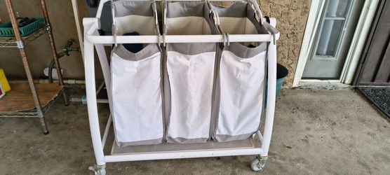 3 section hamper