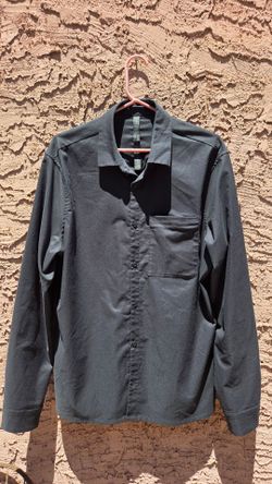 Lululemon Size Large Flannel (Navy Blue)