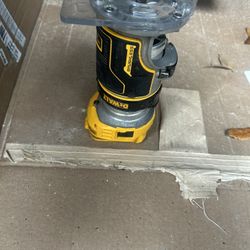 Dewalt router 