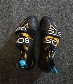 Scarpa Boostic R size 40.5 climbing shoes