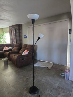 Ikea floor lamp 6 ft two lights