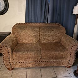 Two piece couch, set loveseat and sofa great condition