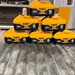 Dewalt XR 20v 6AH