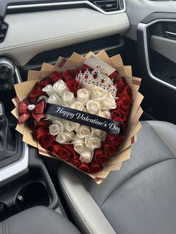 Heart Rose Bouquet // Ramo De Rosas En Forma De Corazón