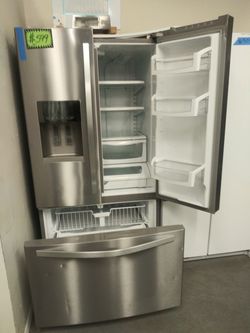 Whirlpool French doors fridge stainless steel with 4 months warranty