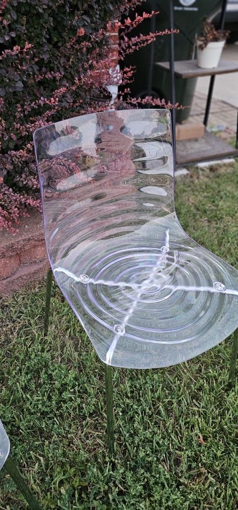 4 wave acrylic chairs