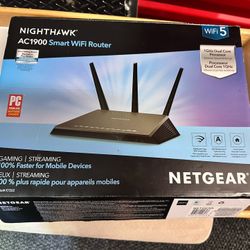 NETGEAR Nighthawk AC1900 (24x8) DOCSIS 3.0 WiFi Cable Modem Router 