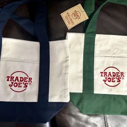 TRADERS JOE BAG 