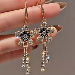 Flower Rhinestones Tassel Long Earring