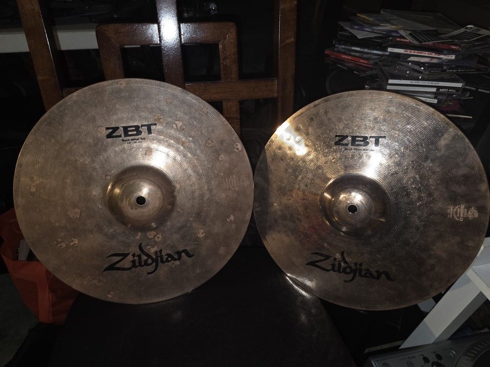Zildjian  ZBT 14 IN HI HATS 