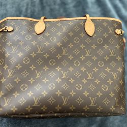 Louis Vuitton Neverfull GM Bag