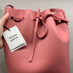 New Bucket Bag (Mansur Gavriel)