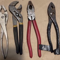 Random Pliers