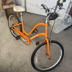Townie Electra Bike 
