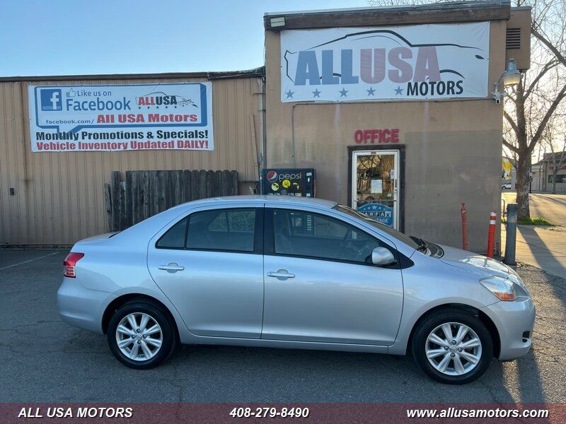 2009 Toyota Yaris