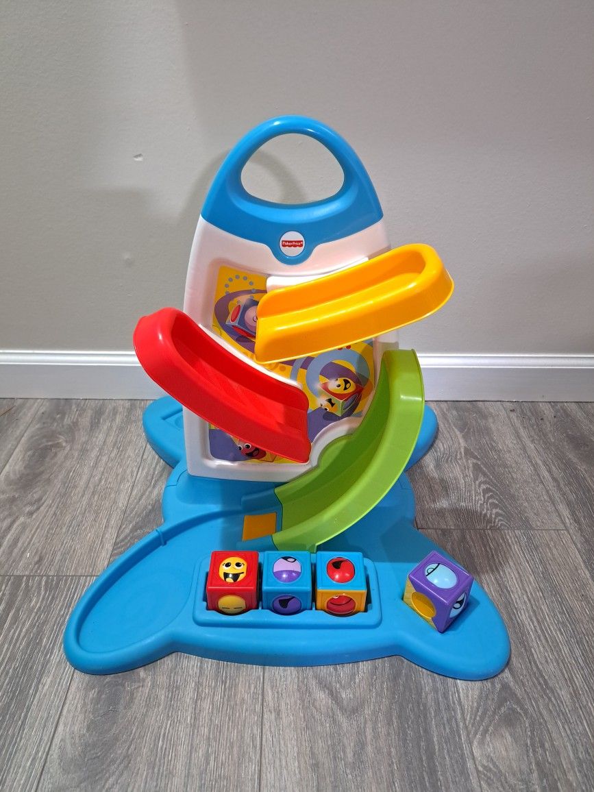 Rolling Blocks Tower