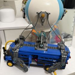 Fortnite Battle Bus Lego Prebuilt