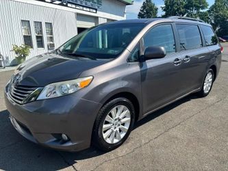 2013 Toyota Sienna
