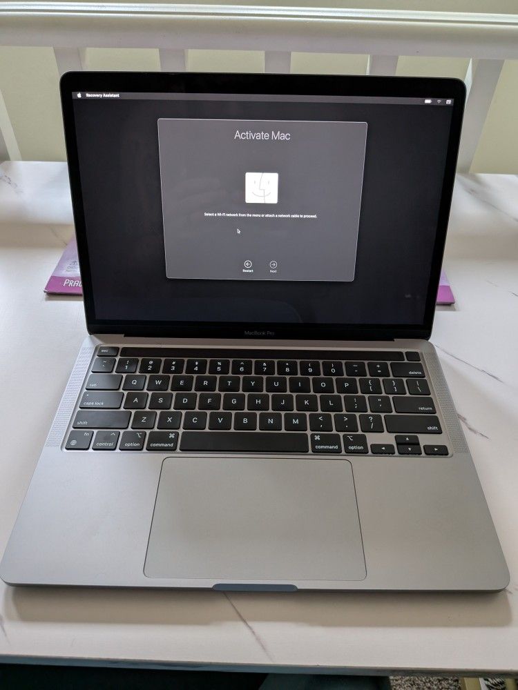 💥 M2 Apple Macbook Pro💥 W/ Touch Bar! (2022)