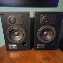 JBL Speakers 62T
