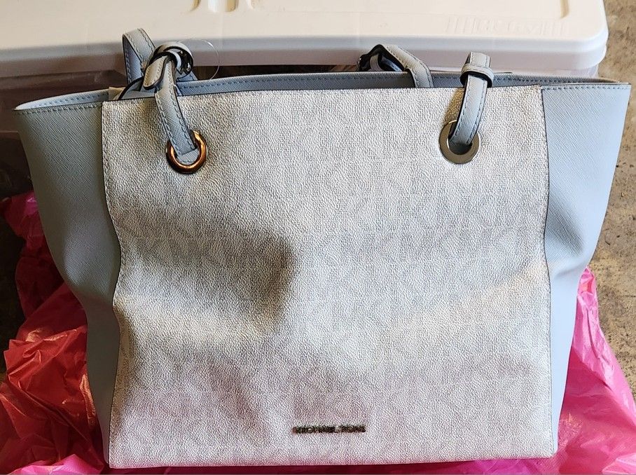 MICHAEL KORS BRAND NEW  Shoes