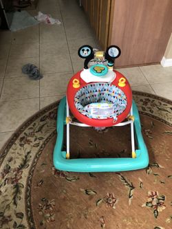 Baby walker Disney