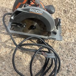 RIDGID 15 Amp 7-1/4 in. Circular Saw