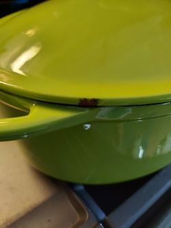 Rachel Ray Enameled Cast Iron Dutch oven/casserole pot for Sale in Dunedin,  FL - OfferUp