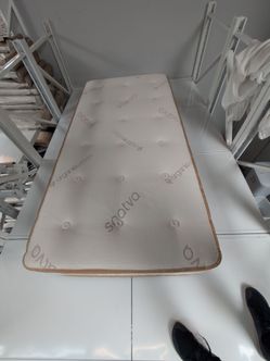Twin XL Saatva Latex Hybrid Mattress