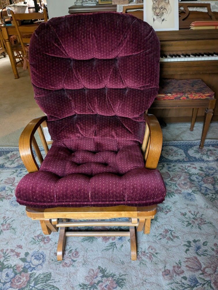Maternity Rocking Chair Maroon