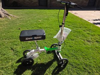 KneeRover GO Hybrid - Compact All-Terrain Knee Scooter for Surgery and Injury Recovery